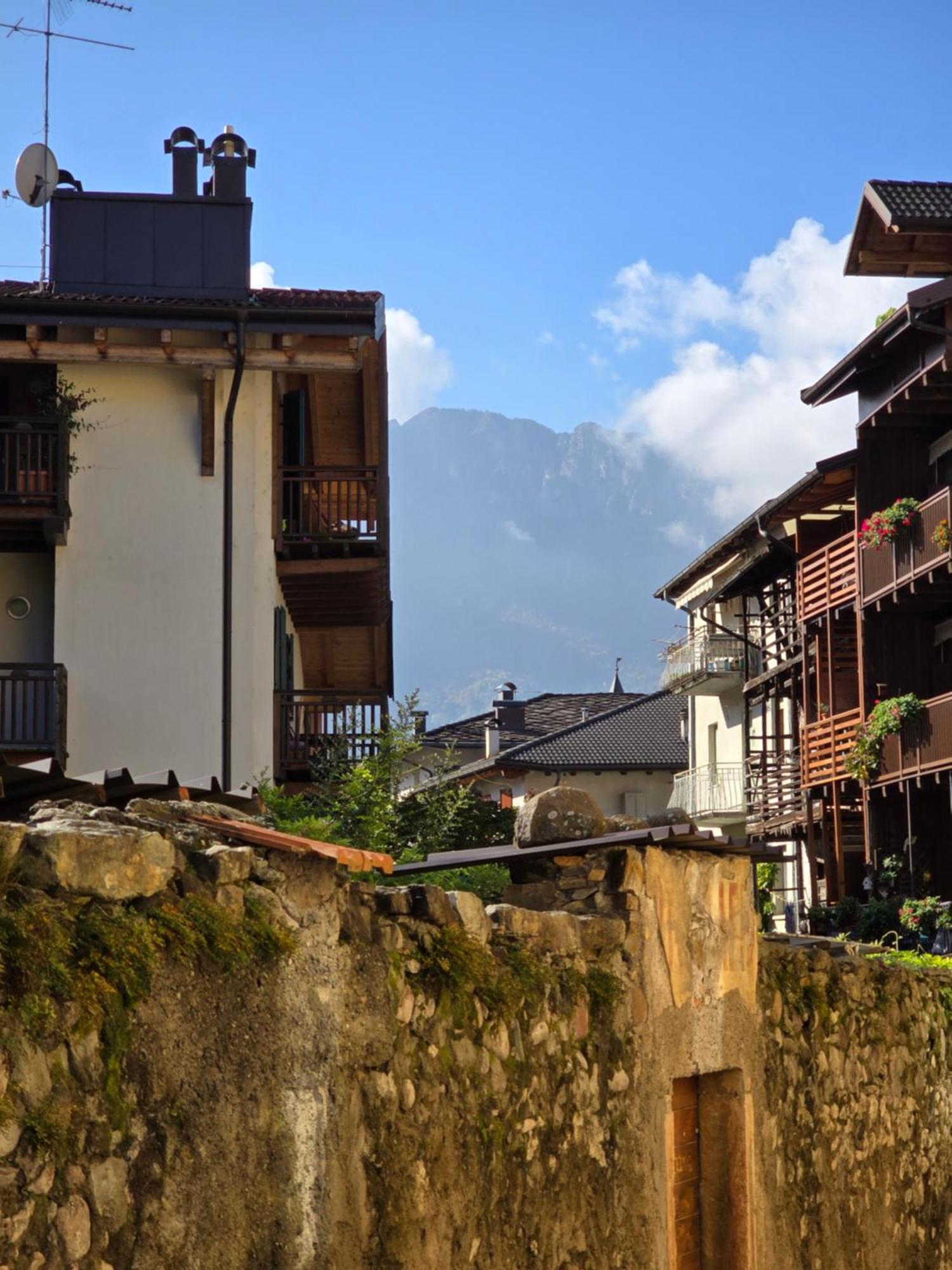 Dolomiten Lounge - Moderno Con Parcheggio Privato Pergine Valsugana Exteriör bild